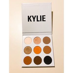 KYLIE COSMETICS BRONZE EYESHADOW PALETTE